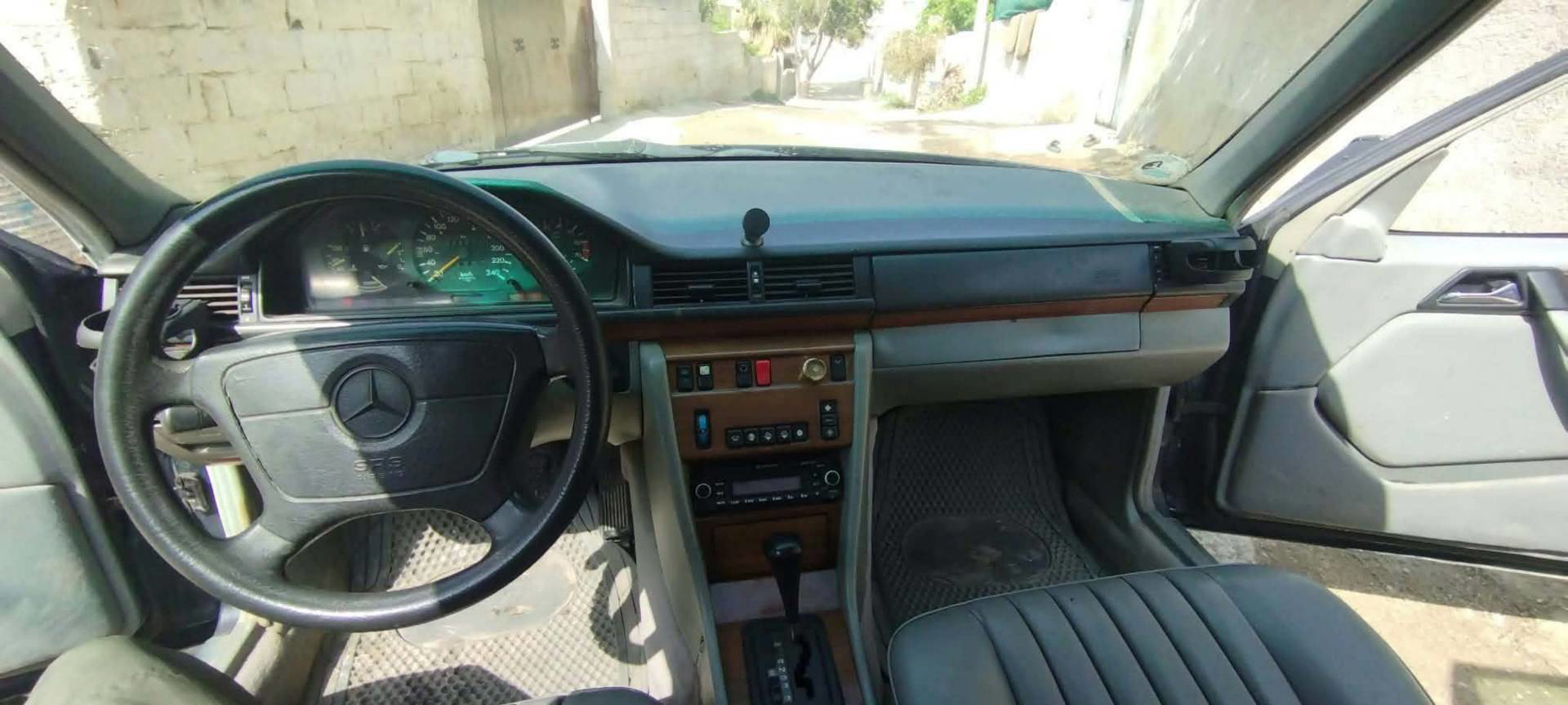 Mercedes Benz E200 1994