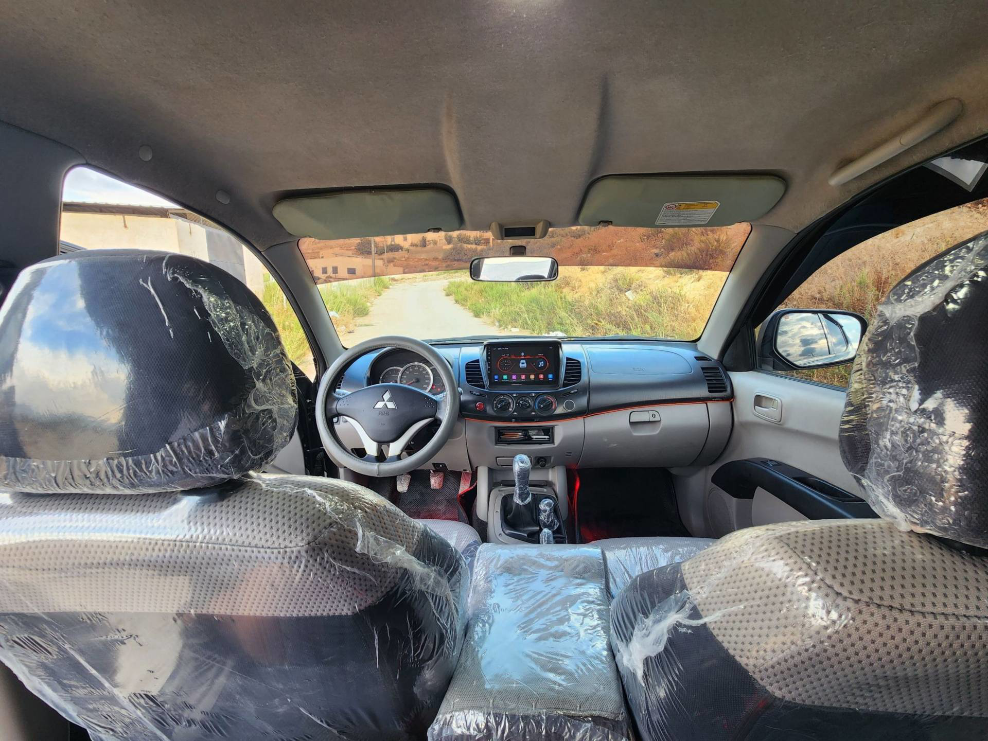 Mitsubishi L200 2014