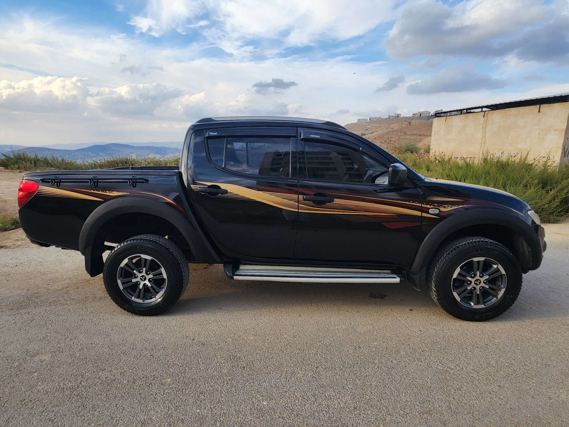 Mitsubishi L200 2014