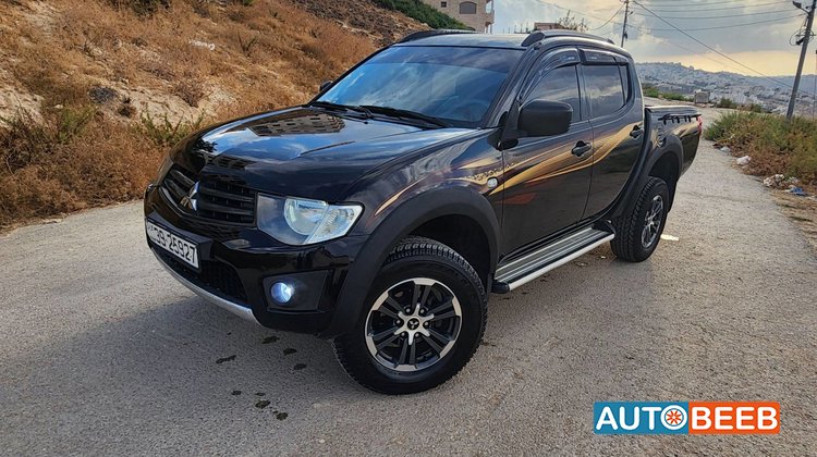 Mitsubishi L200 2014