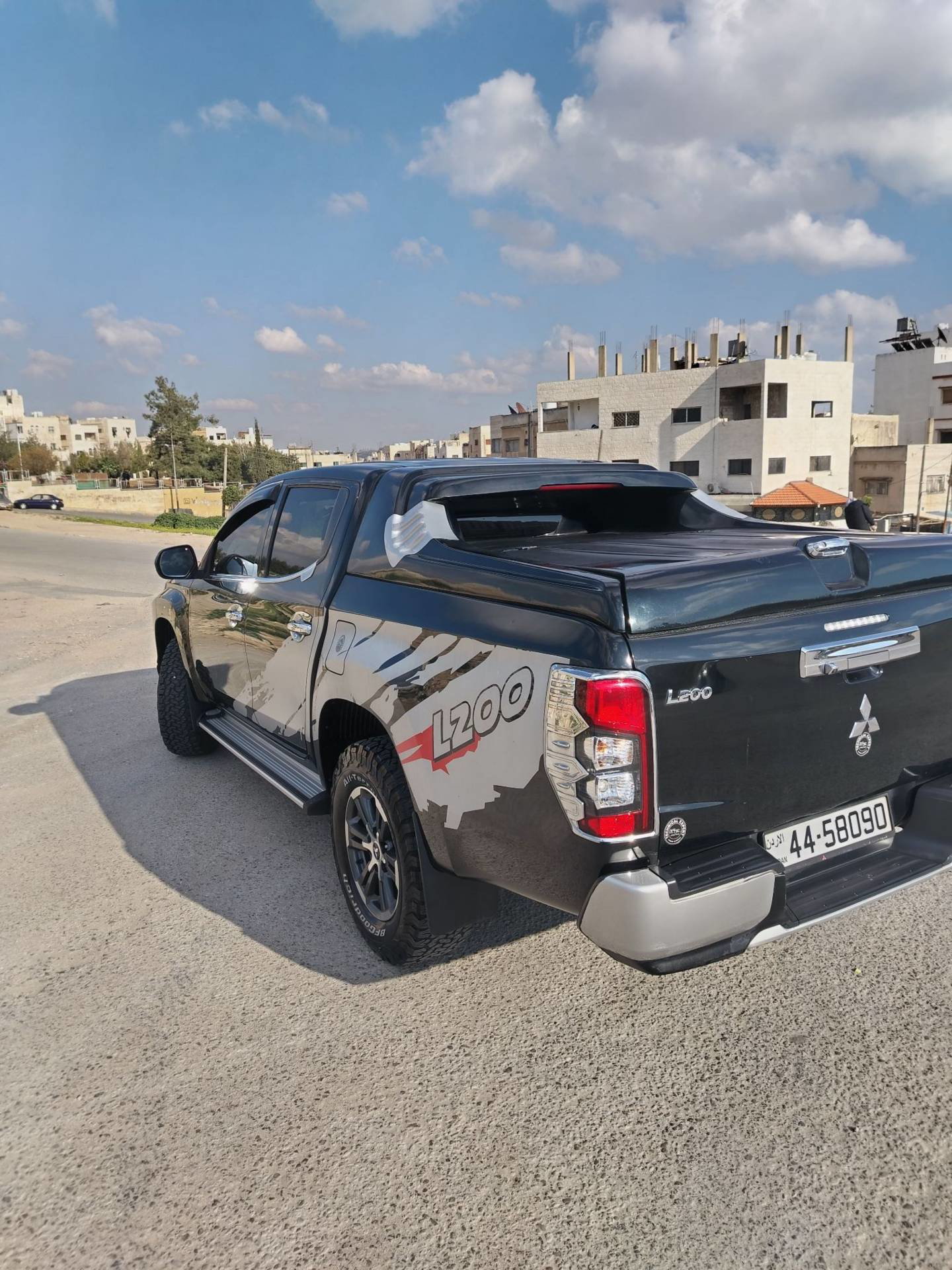 ميتسوبيشي L200 2021