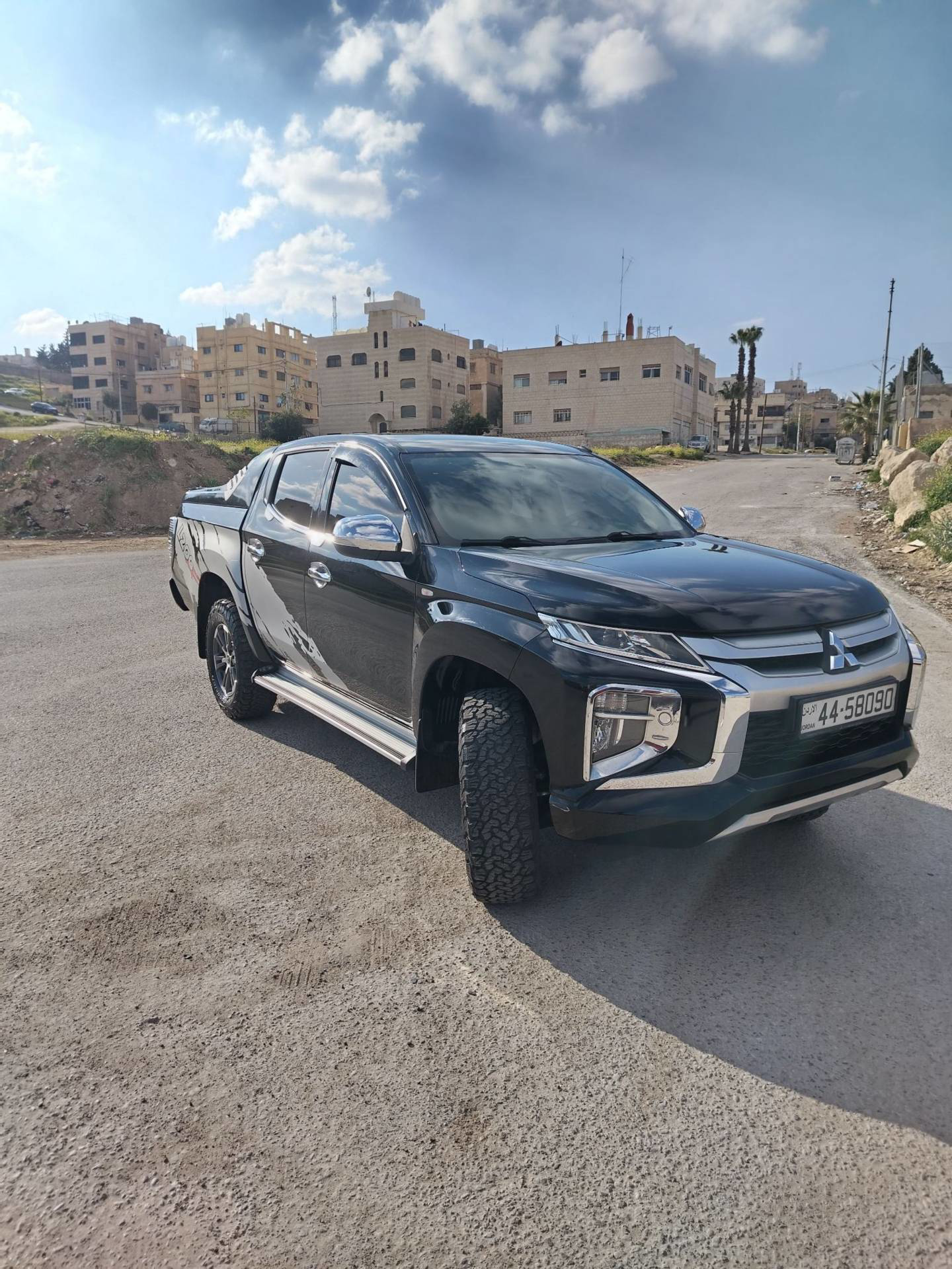 ميتسوبيشي L200 2021