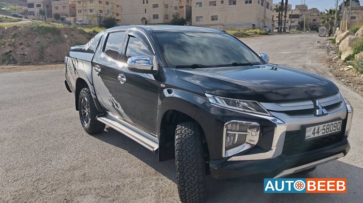 ميتسوبيشي L200 2021