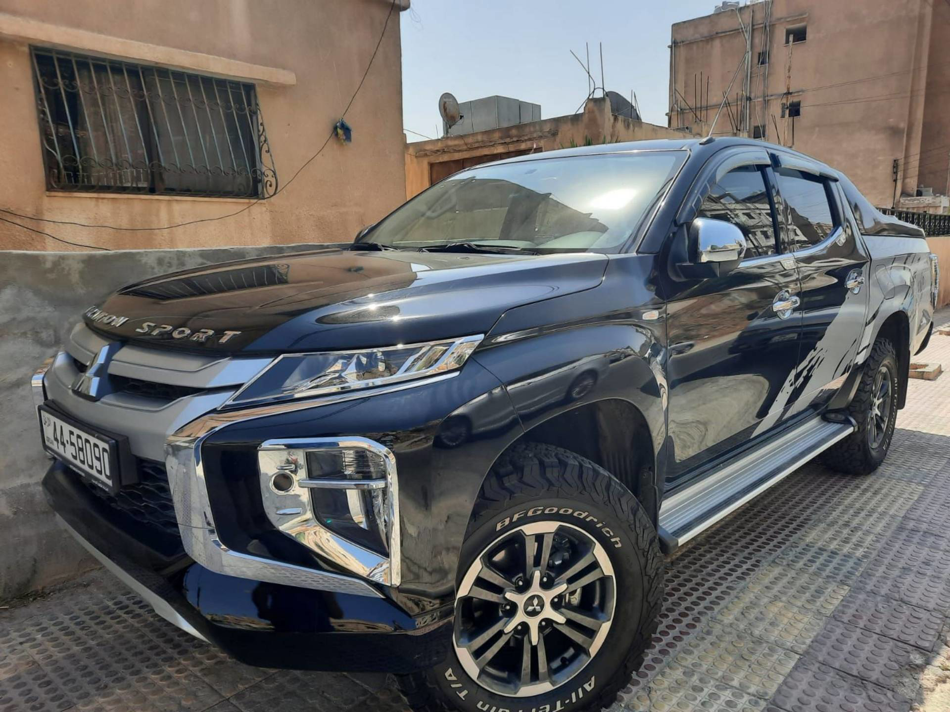 ميتسوبيشي L200 2021