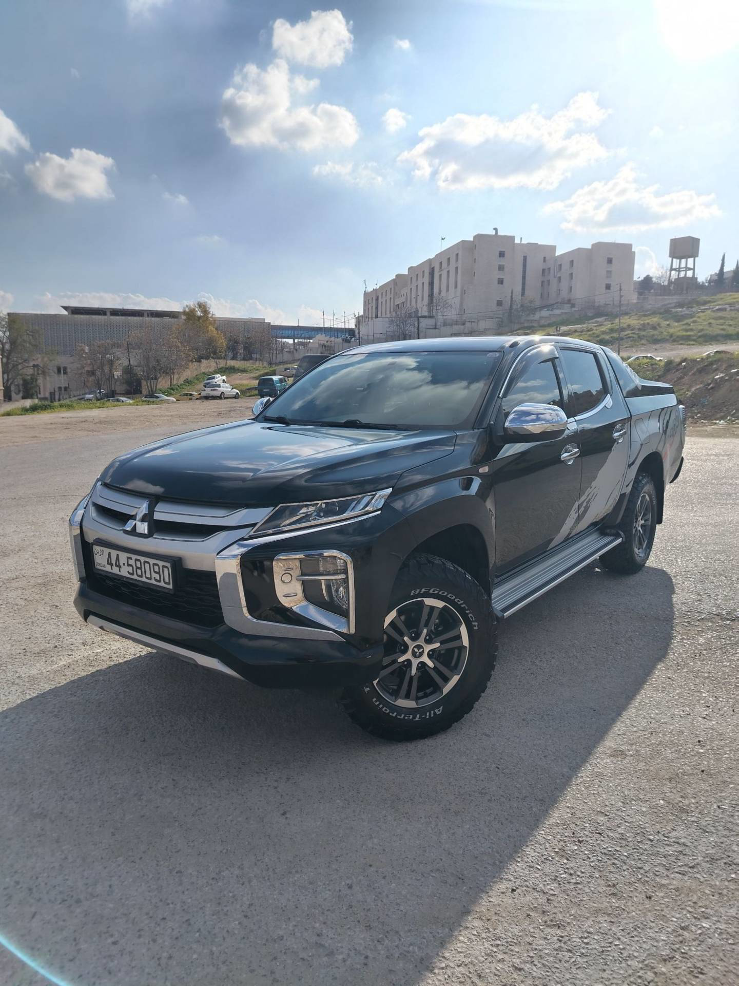 ميتسوبيشي L200 2021
