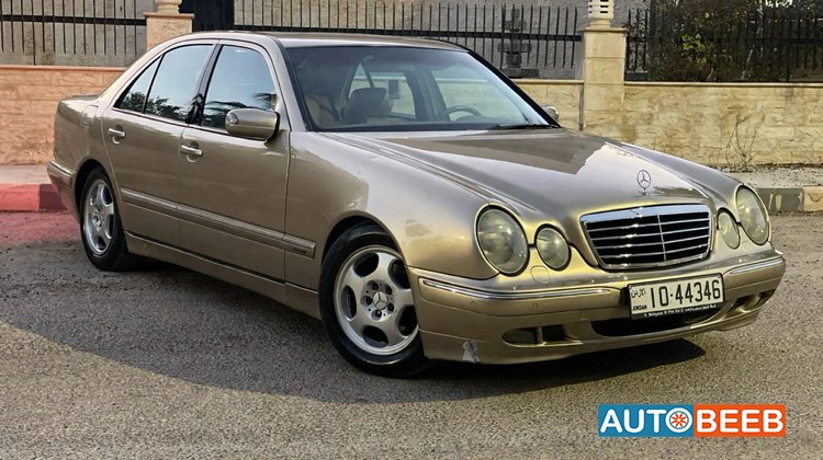 مرسيدس بنز E200 2001