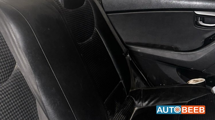 Hyundai Avante 2014