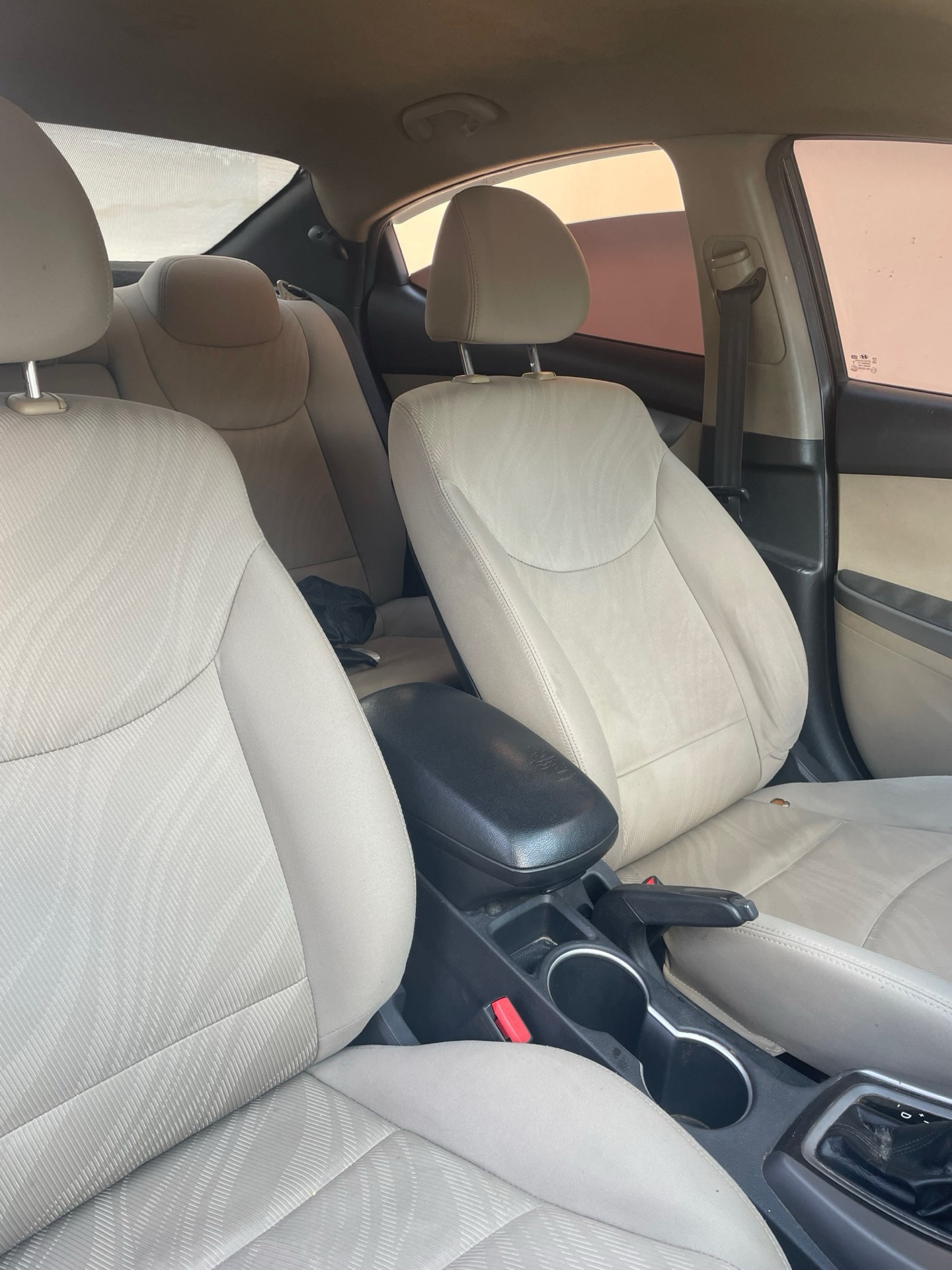 Hyundai Elantra 2015