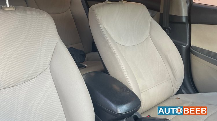 Hyundai Elantra 2015