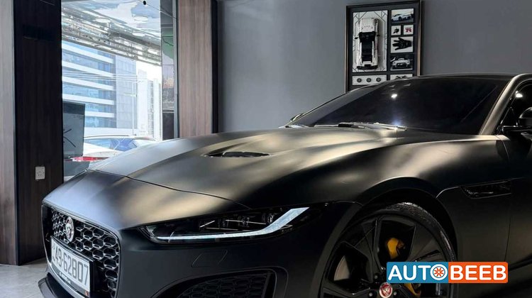 جاكوار F-Type 2023