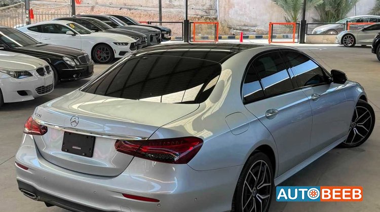 مرسيدس بنز E350 2022