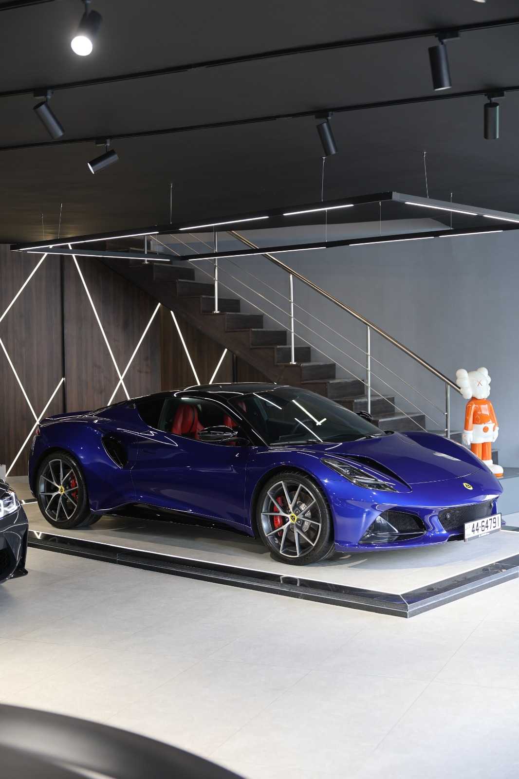 Lotus Emira 2025