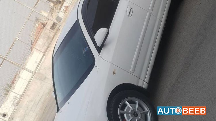 هيونداي النترا 2002