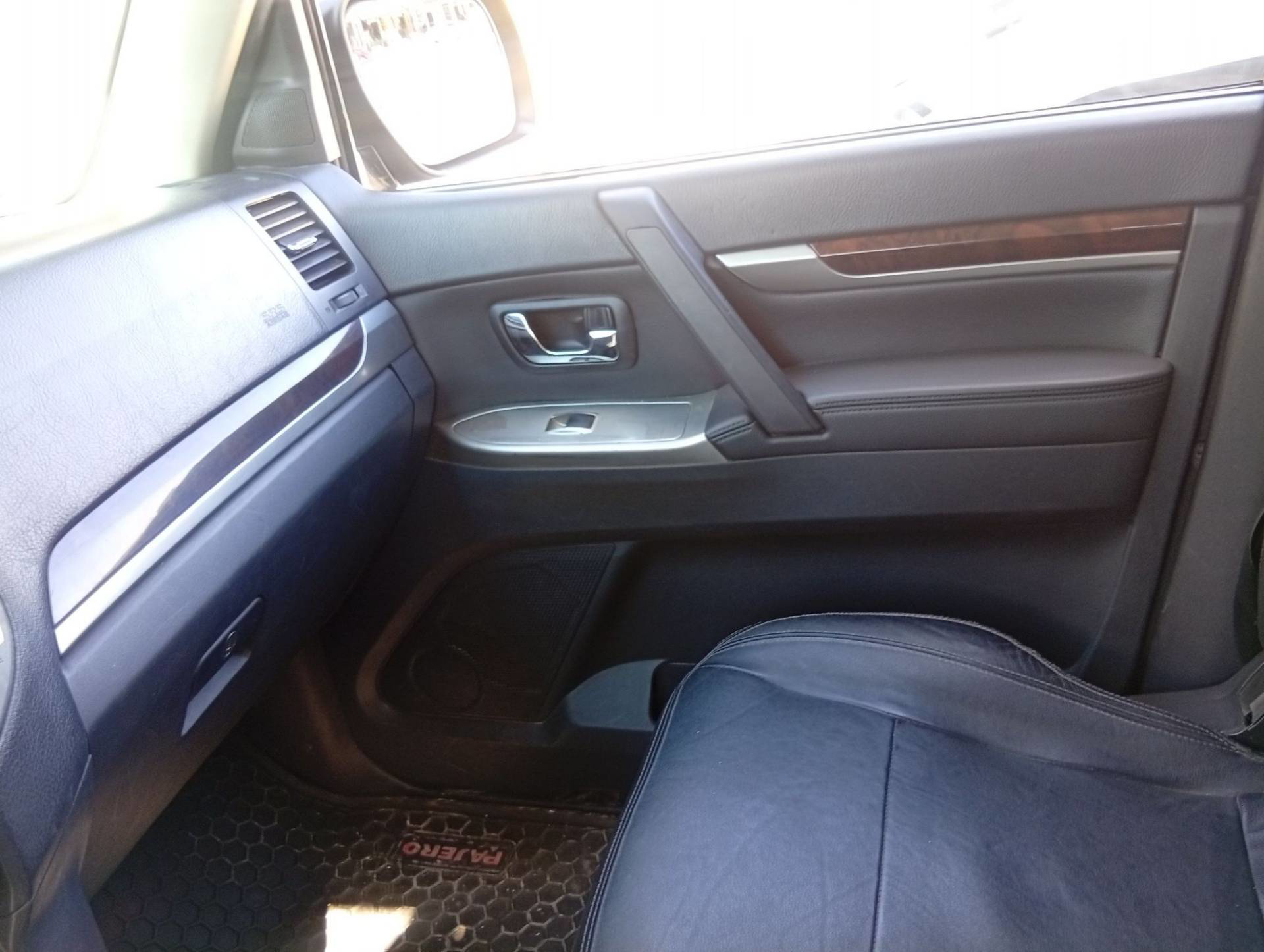 Mitsubishi Pajero 2016