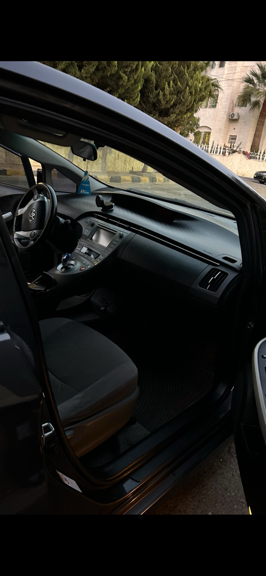 Toyota Prius 2012