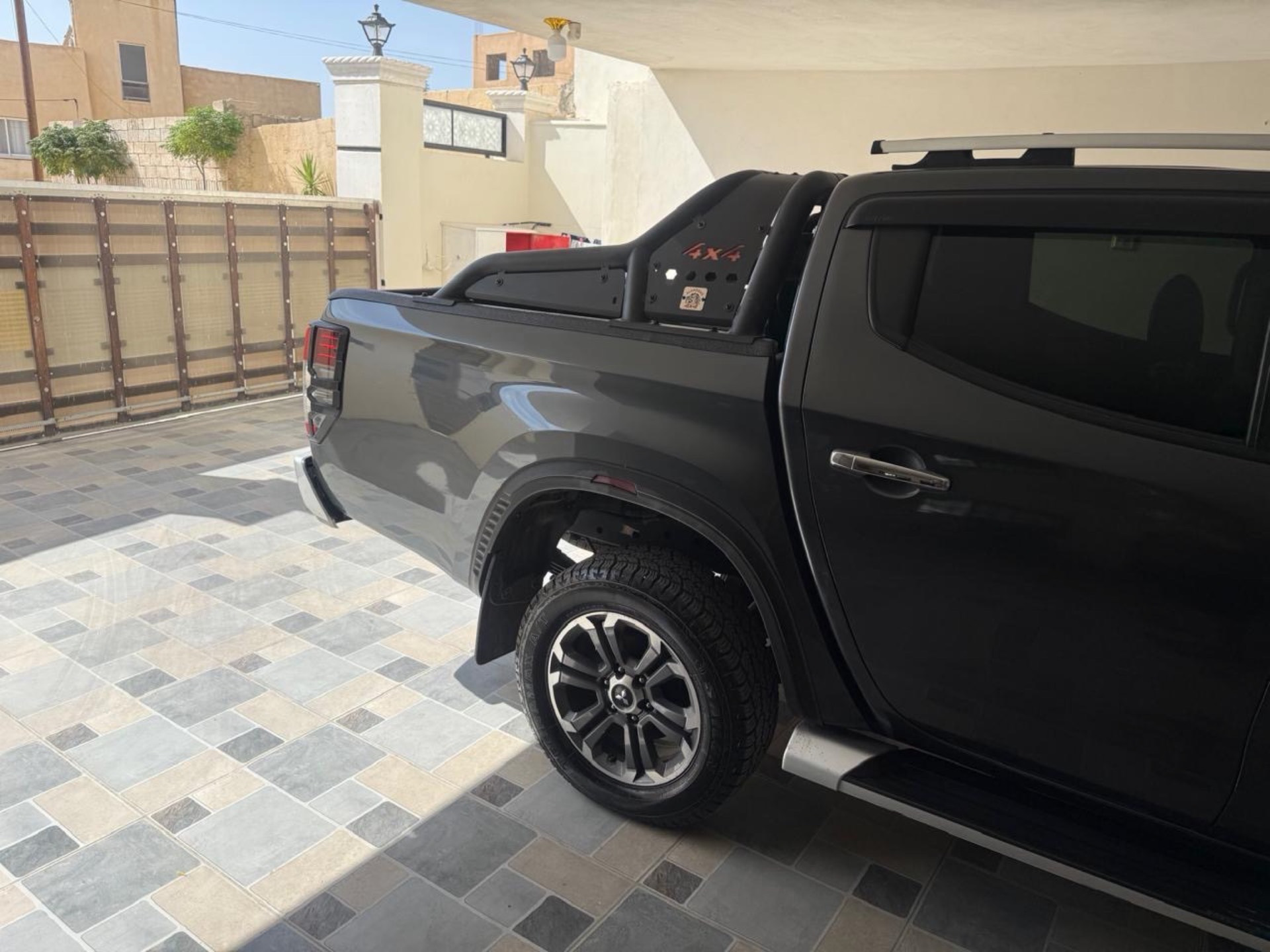 ميتسوبيشي L200 2021