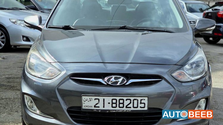 Hyundai Accent 2011