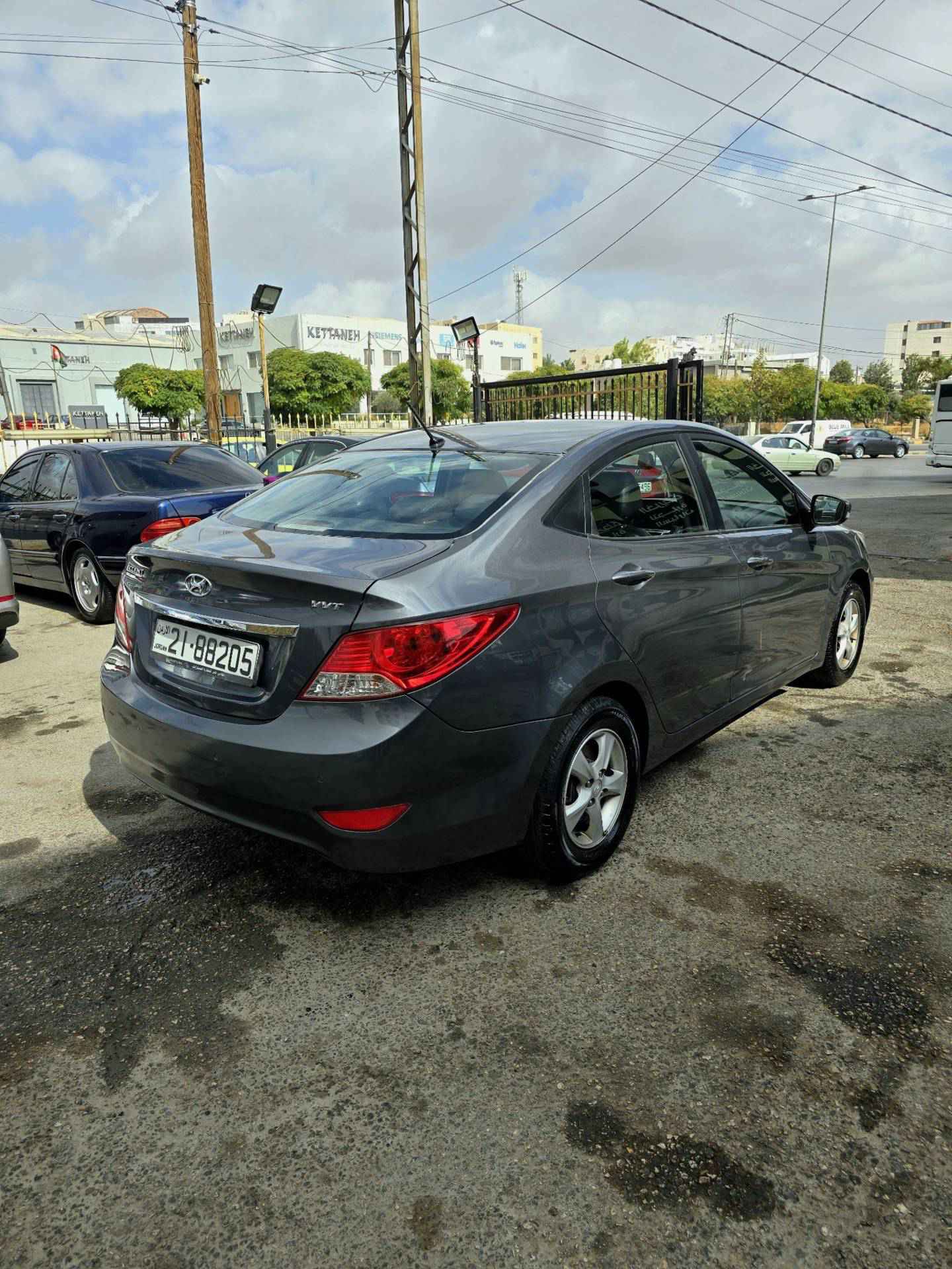 Hyundai Accent 2011