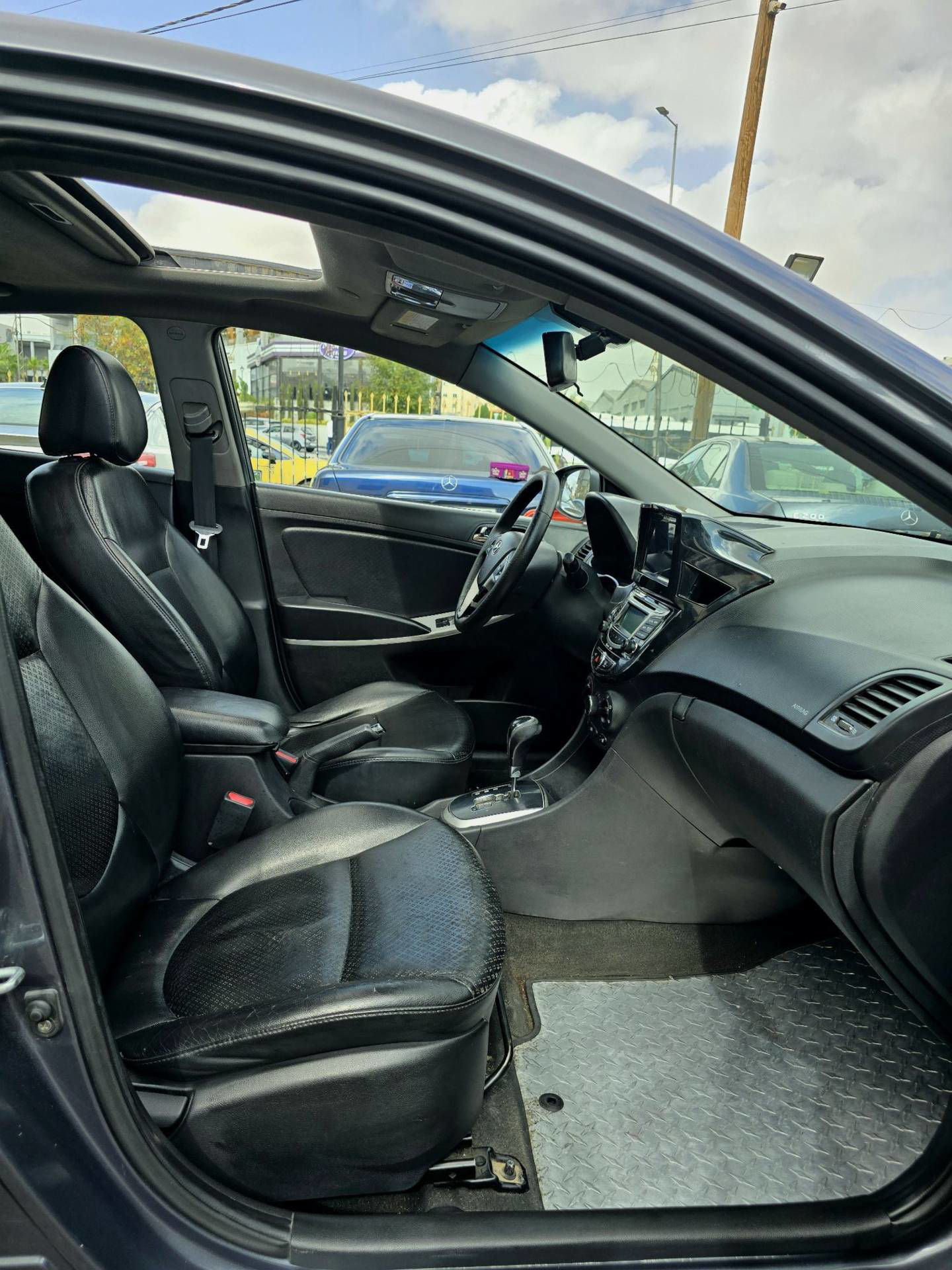 Hyundai Accent 2011