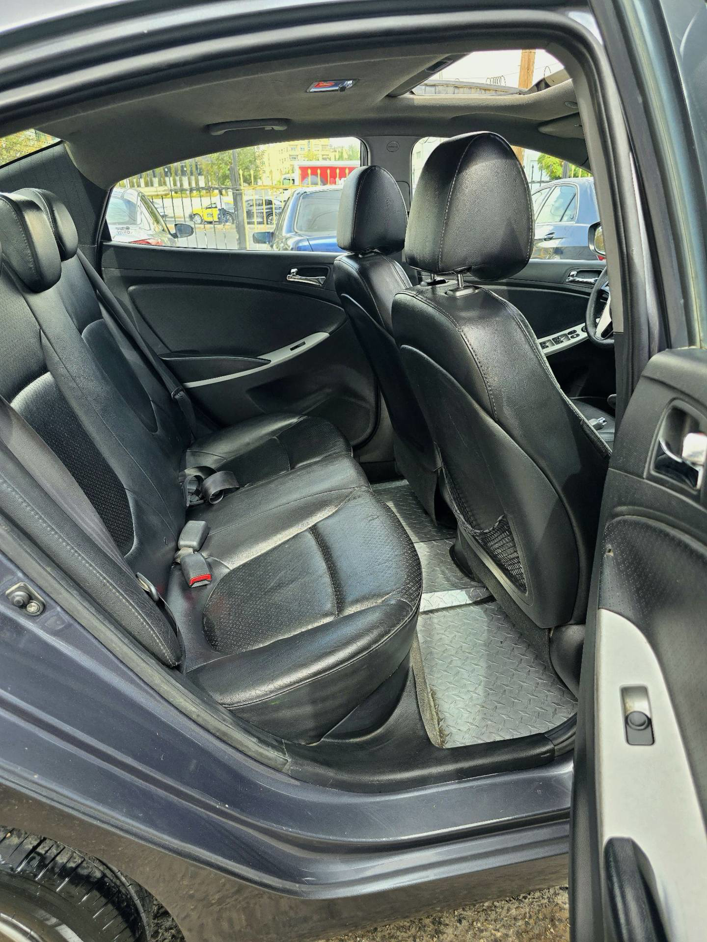 Hyundai Accent 2011