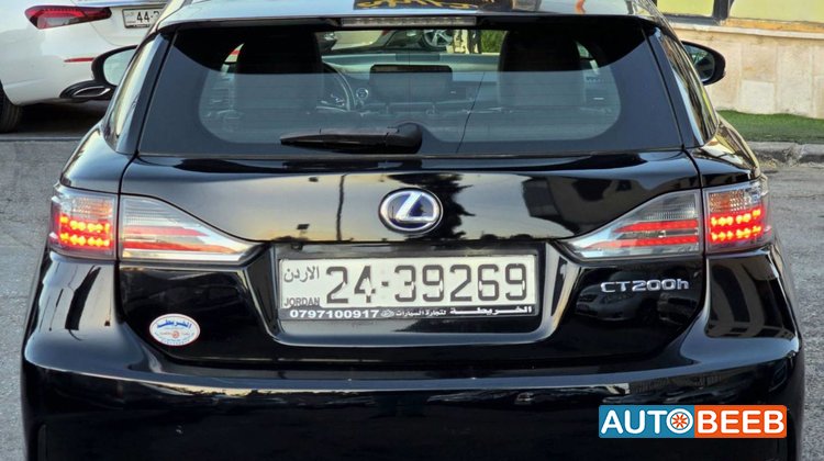 Lexus CT200 2015