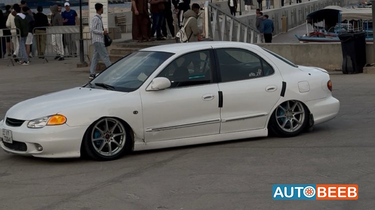 Hyundai Avante 2000