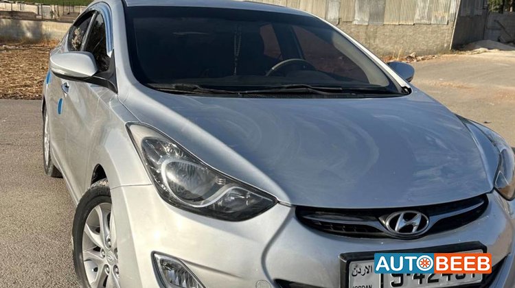Hyundai Avante 2011