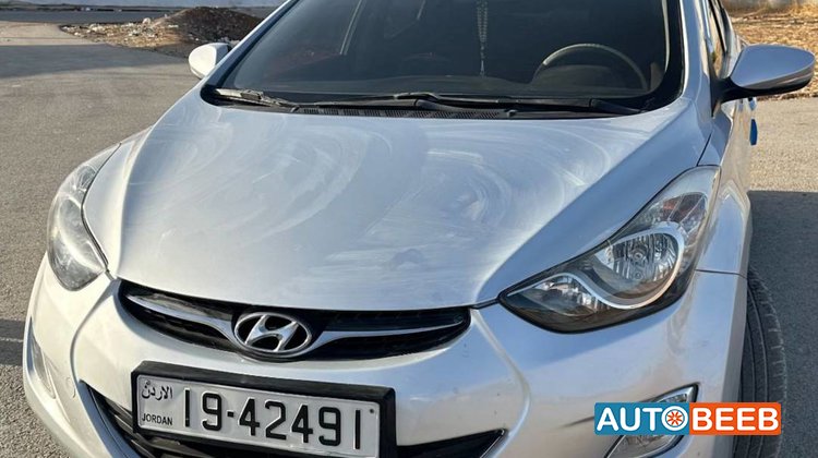 Hyundai Avante 2011