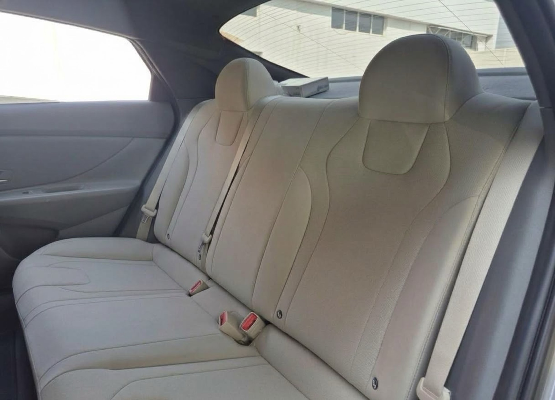 Hyundai Elantra 2023