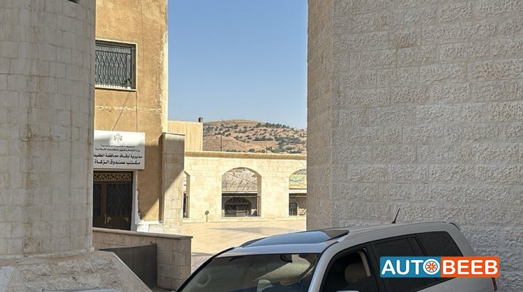 تويوتا لاندكروزر 2012