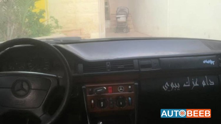 Mercedes Benz E200 1991