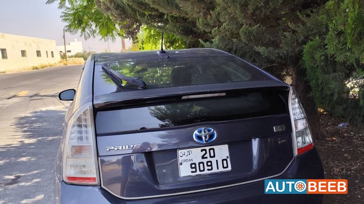 Toyota Prius 2011