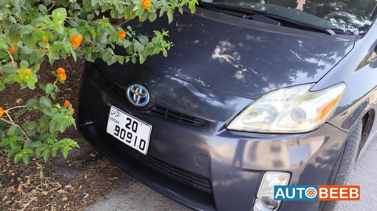 Toyota Prius 2011