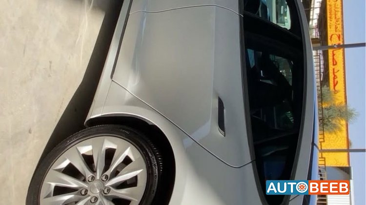 Tesla S 2018
