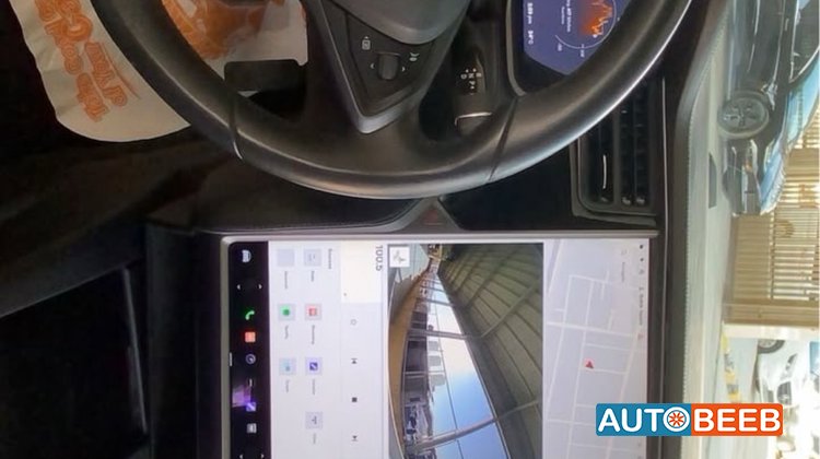 Tesla S 2018