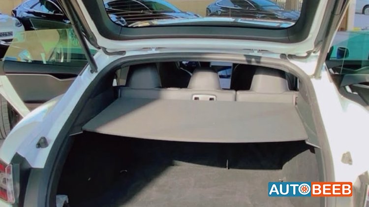 Tesla S 2018