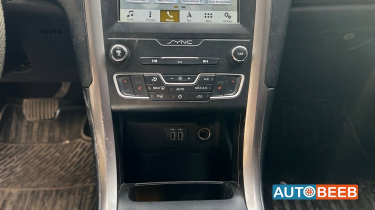 Ford Fusion 2019
