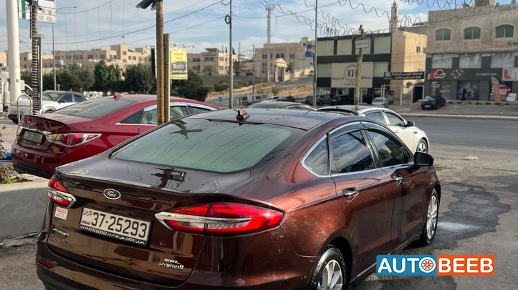 Ford Fusion 2019