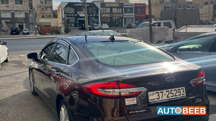 Ford Fusion 2019