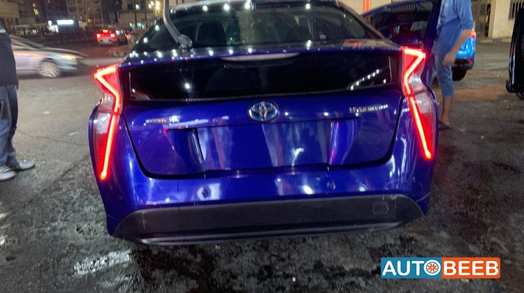 Toyota Prius 2017