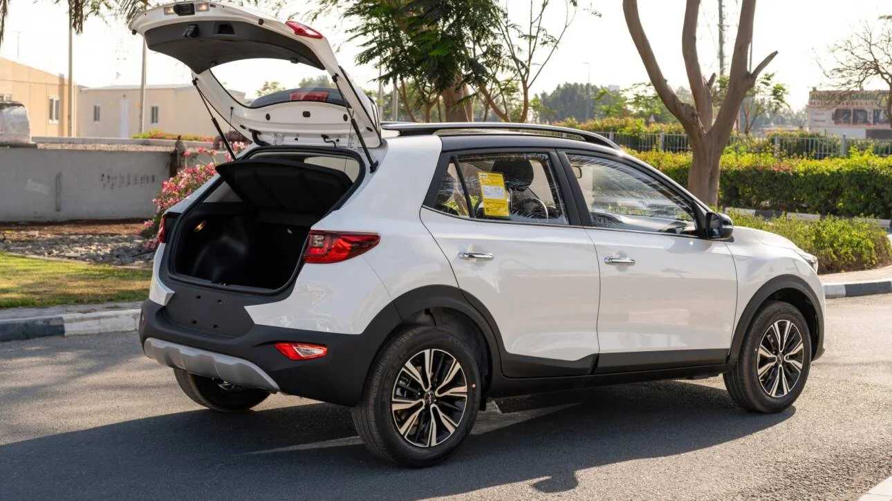 كيا KX1 2025