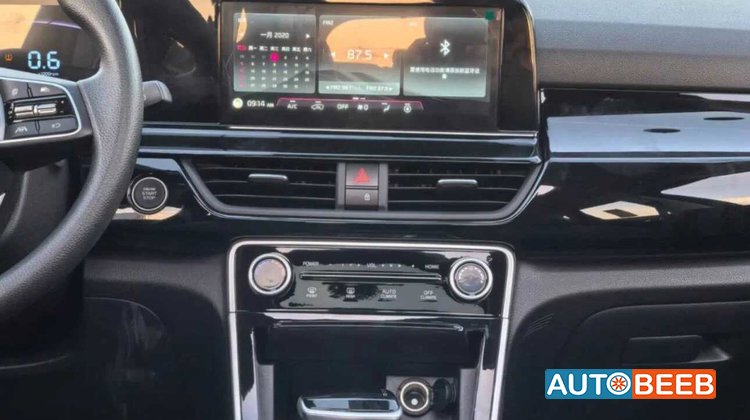 KIA Seltos 2025