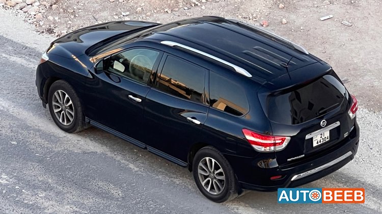 Nissan Pathfinder 2014