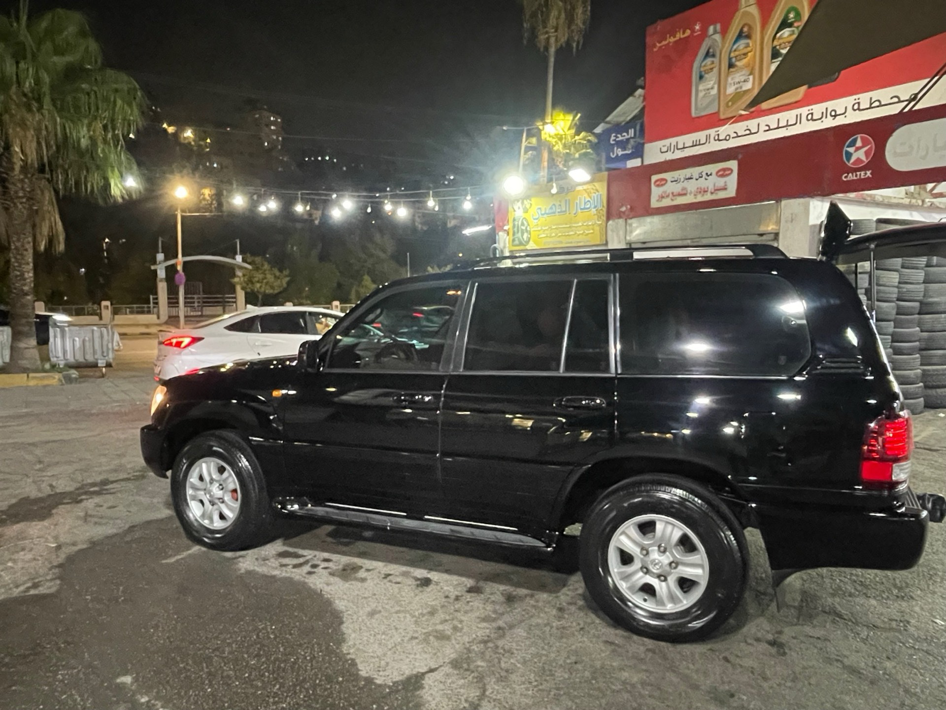 لكزس LX470 2006