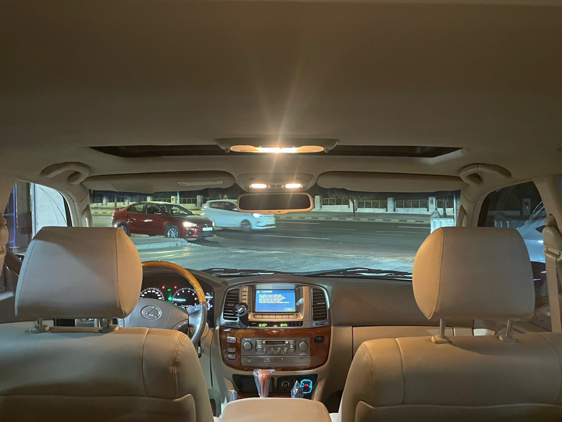لكزس LX470 2006