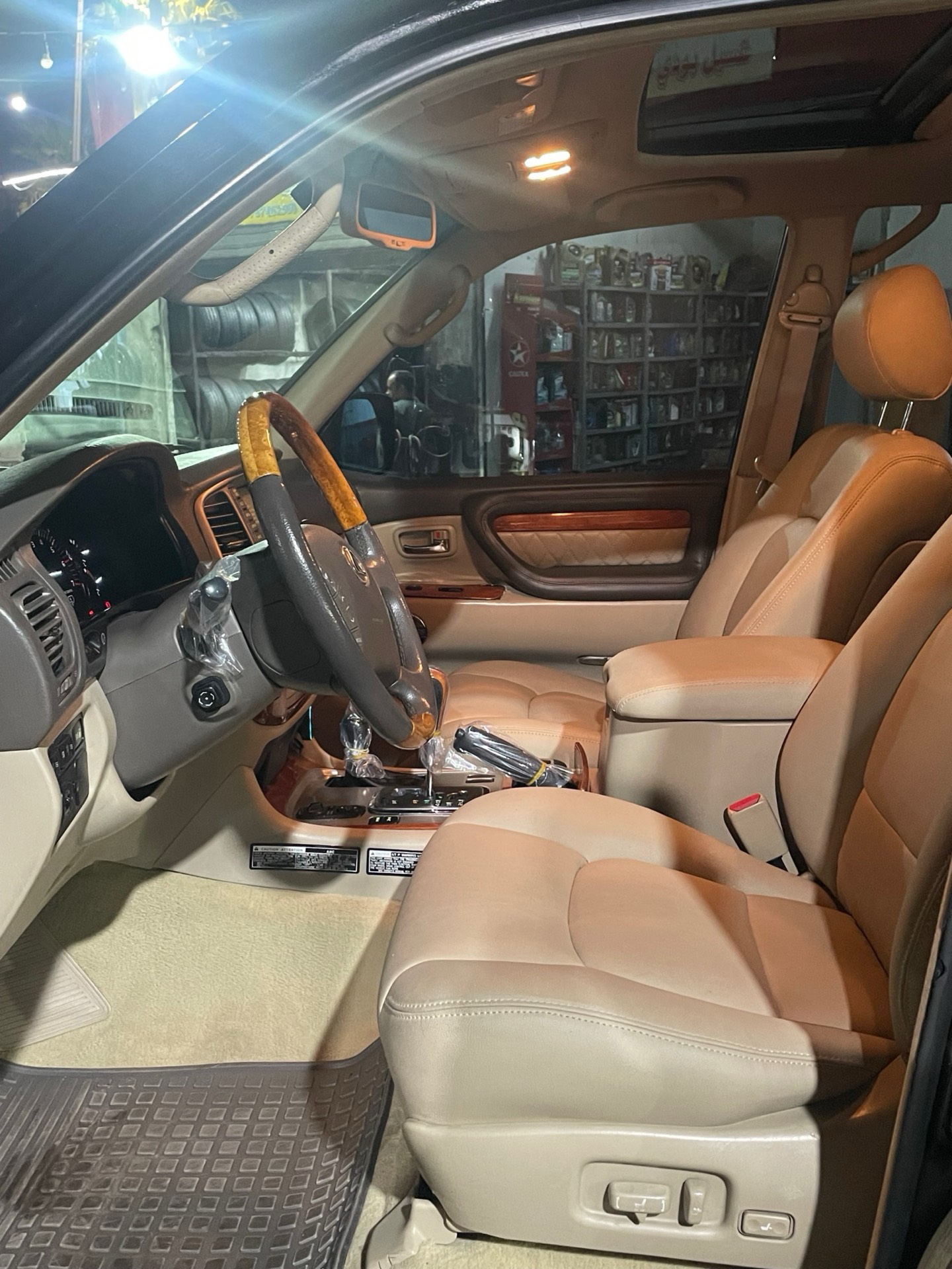 لكزس LX470 2006