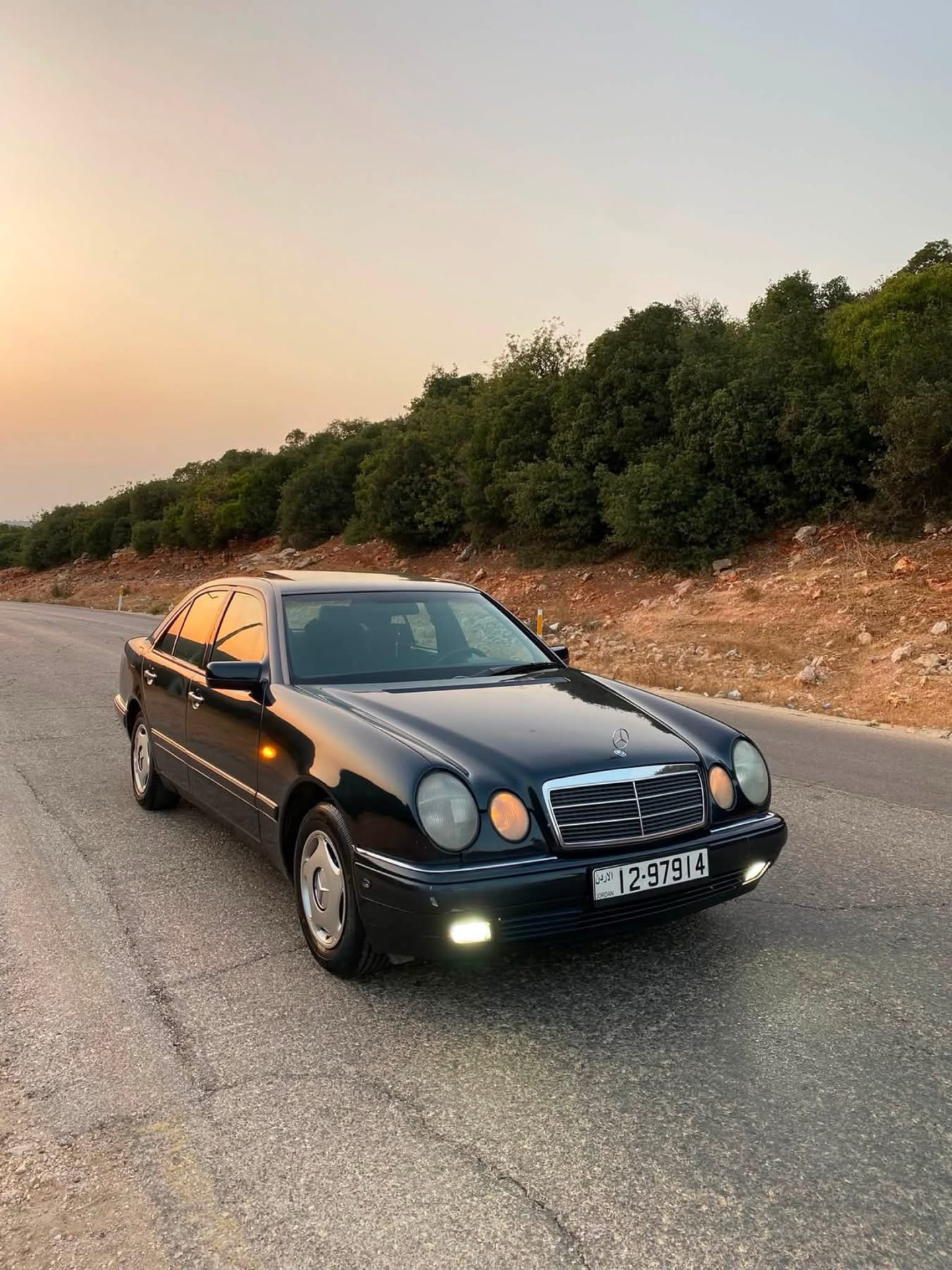 مرسيدس بنز E200 1997