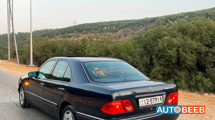 مرسيدس بنز E200 1997