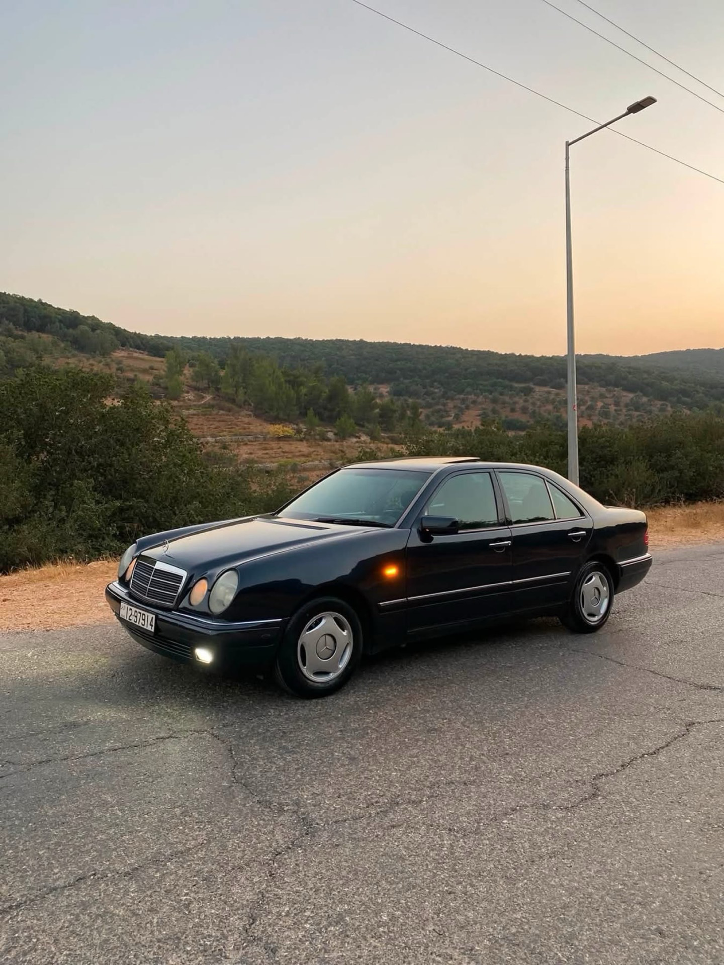 مرسيدس بنز E200 1997