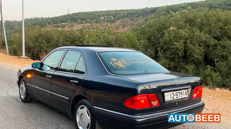 مرسيدس بنز E200 1997